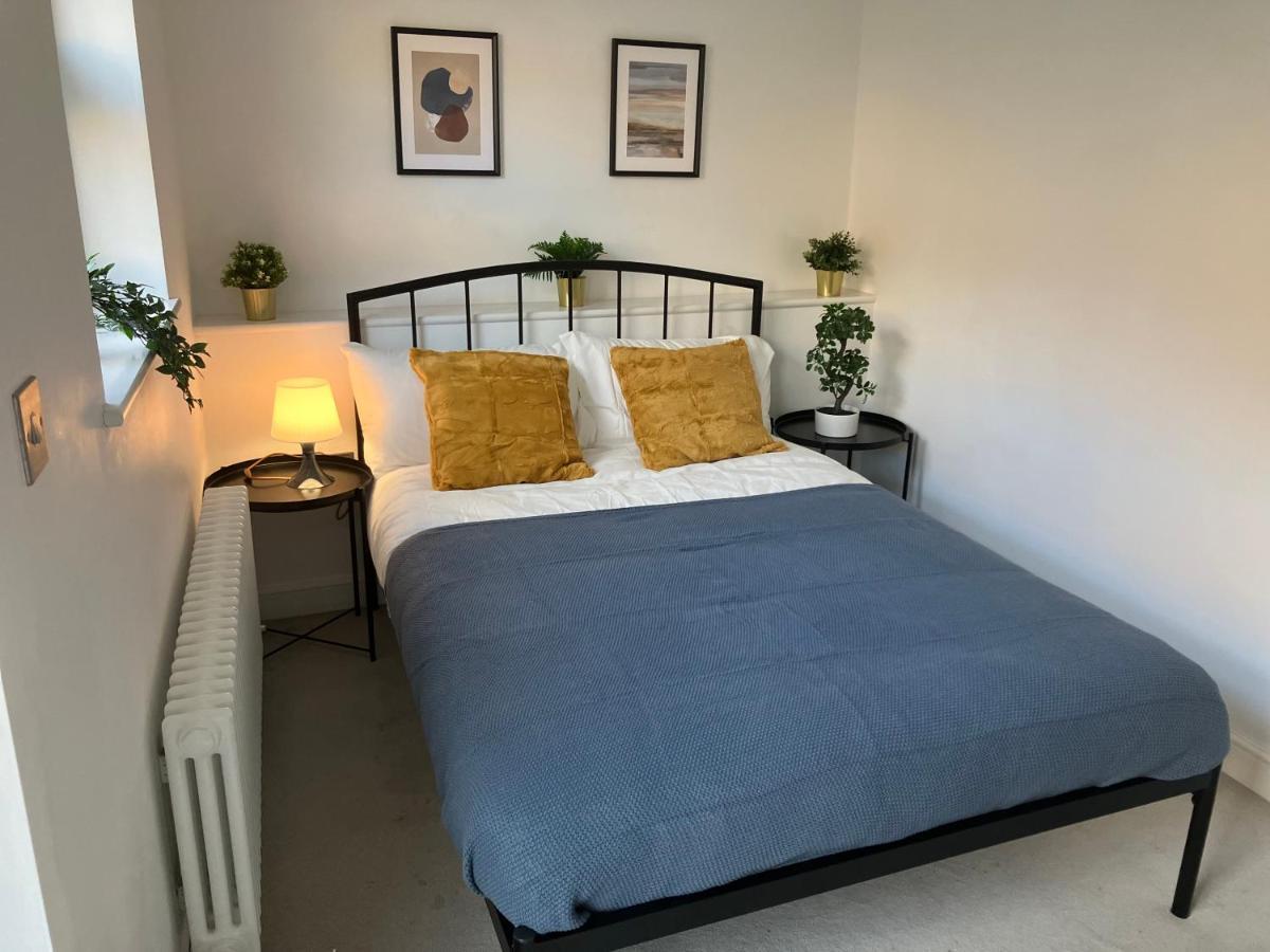 Apartamento Magnificent Refurbished 1 Bed Flat Few Steps To High St ! - 4 East House Epsom Exterior foto